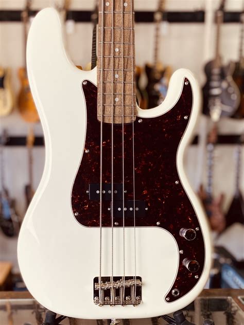 Squier Classic Vibe S Precision Bass Olympic White Recent