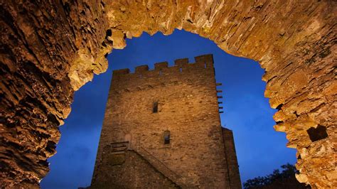 Dolwyddelan Castle In Wales © Jim Richardsonnational Geographic Creativealamy 2016 05 11