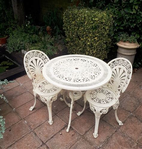Beautiful And Durable Cast Iron Patio Tables Patio Designs
