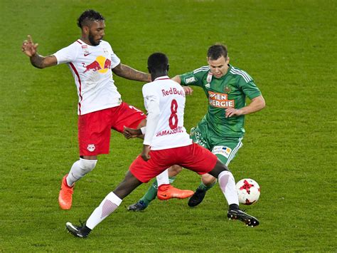 Assista agora a partida entre rb salzburg x barcelona ao vivo pelo amistoso a partir das 14h00 (de brasília) com transmissão exclusiva do canal barcatv. LIVE: Red Bull Salzburg gegen SK Rapid Wien im Ticker ...