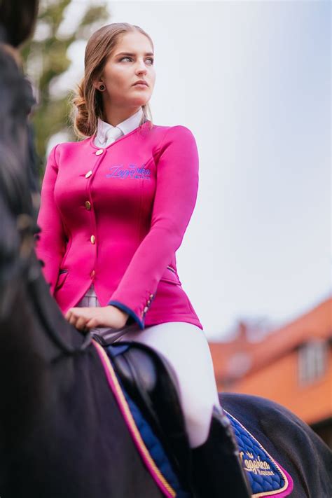 Pin By Zagorka Equine On Equi Fashion Photography Equestrian Outfits