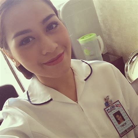 Watch full episodes of suamiku jururawat, isteriku doktor and get the latest breaking news, exclusive videos and pictures, episode recaps and much more at tvguide.com. Drama Suamiku Jururawat Isteriku Doktor (TV3)