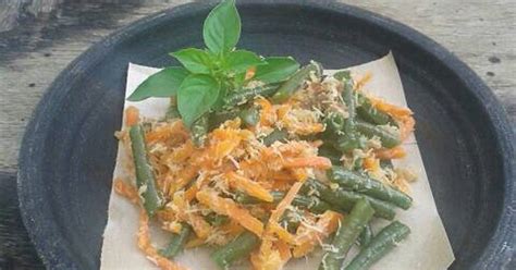 Lihat juga resep urap sayur enak lainnya. Resep Urap sayur bumbu tumis oleh Miranti Diah ⓝ - Cookpad