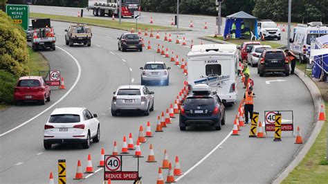 Information on wa's controlled border arrangement, conditions of entry and quarantine. Covid Nsw Qld Border - New Queensland border declaration ...