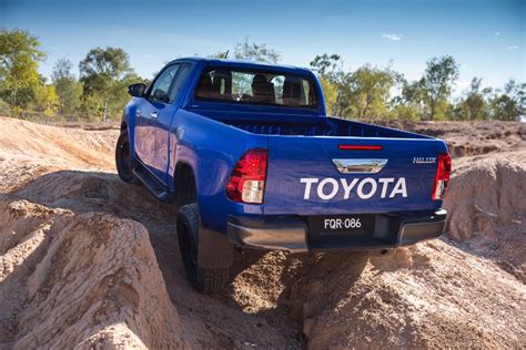 Images Of The 2015 Toyota Hilux Fleet Auto News