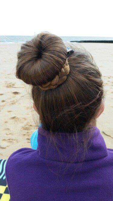 To avoid creases on your ends, use a large scrunchie to hold the bun in place. Perfect beach bun! | Beach bun, Hair, Bun