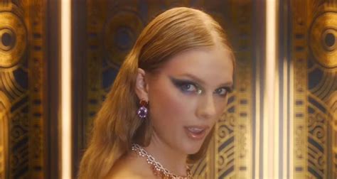 Every Celebrity Cameo In Taylor Swifts ‘bejeweled Music Video