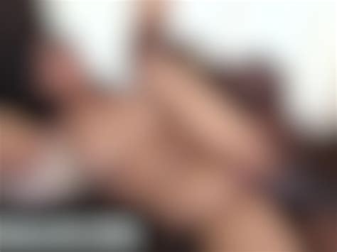 Mia Khalifa Rico Strong Gives Mia Her Very First Big Black Cock Vidéos Porno Gratuites Youporn