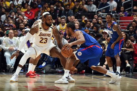 The warriors controlled the first half of play in large part because the lakers' triumvirate of lebron james, anthony davis and dennis schroder were ice cold from the field. PODCAST NBA en Català: Lakers, Warriors, Suns, Clippers i ...