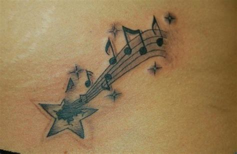 Tattoo Sterne Bedeutung Und Coole Motive In Bildern Star Tattoos For