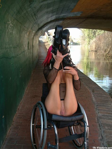 Exhibitionist Wheelchair Babe Leah Caprice Public Sexy Top Image Free