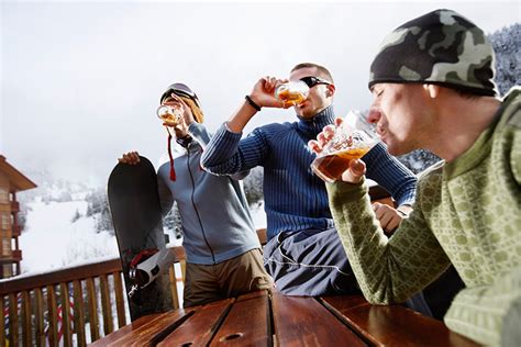 Will Booze Keep You Warm Alcohol And Blood Upmc Healthbeat