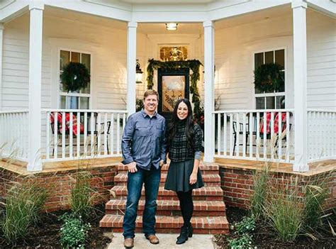 Chip And Joanna Gaines House Heres How Much It Cost Things To Know Celebritydig