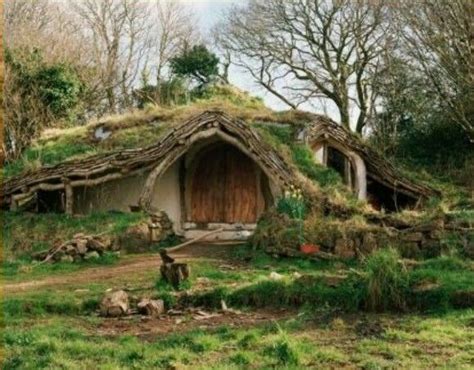 Simon Dale Hobbit House Hobbit House Underground Homes Cob House