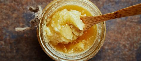 How To Decrystallize Raw Honey While Retaining Quality And Flavor