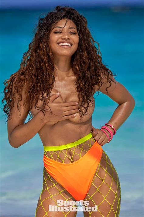 Danielle Herrington Nude And Sexy For Sports Illustrated