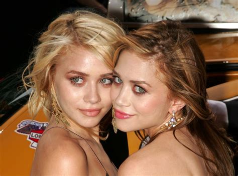 Full House Stars Mary Kate And Ashley Olsen Only Had A 200 Monthly
