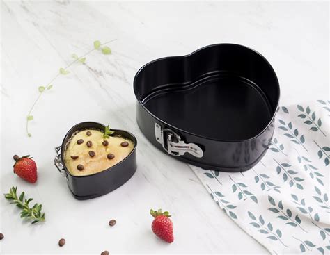 You could substitute a 8 x 8 inch (20 x 20 cm) square pan (which is 64 square inches), for a 9 inch. Shop for Trustmade Bakeware Springform Pan Springform Cake ...