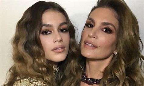 Cindy Crawford Told Daughter Kaia To Never Pluck Her Brows