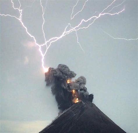 En Fotos La Impactante Erupción De Un Volcán De Fuego En Guatemala