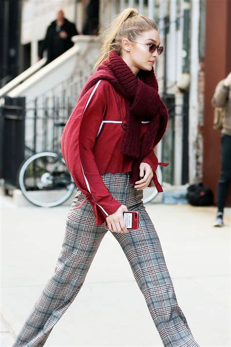 Https://techalive.net/outfit/outfit Ideas With Plaid Pants