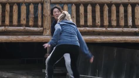 How Anne Heche And Sandra Oh Prepared To Beat The Snot Out Of Each Other In Catfight Fast