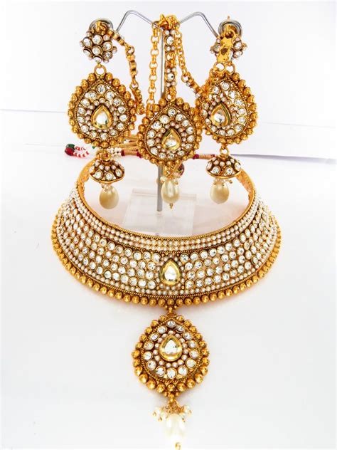 A regal south indian traditional diamond rani haram with 3 line gold balls long chain paired with twin peacock step pendant studded with br. Indian Fashion Jewellery A Jewellery for Everyday ...