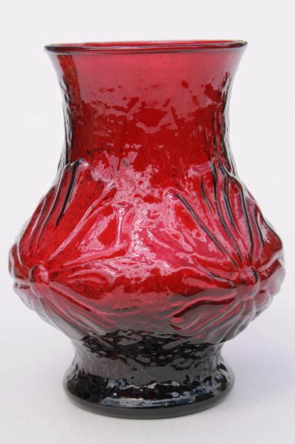 Vintage Anchor Hocking Royal Ruby Red Glass Vase Rainflower Rain Flower Pattern