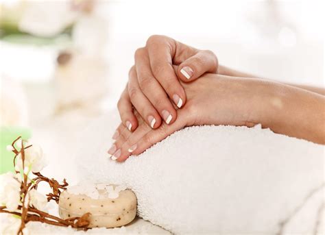 Hand And Foot Wellness Bella Reina Spa Beauty Products