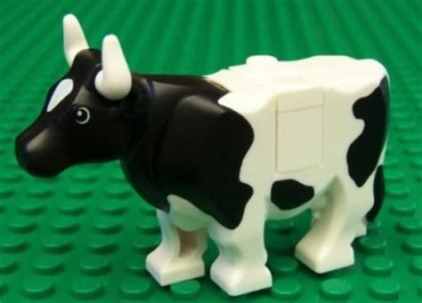 Lego White Cow 7637 With Black Spots Pattern Animal Farm Minifigure Big
