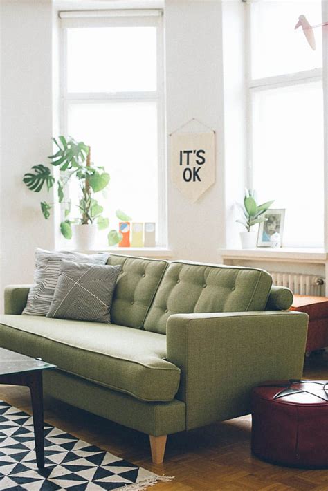 Roundup 5 Amazing Mid Century Living Room Ideas Green Sofa Living