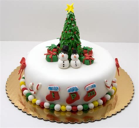 Christmas cake recipes from all your favourite bbc chefs mary berry, delia smith, frances quinn, the hairy bikers and many more. Amazing Christmas Cakes Can Be Fun And Exciting