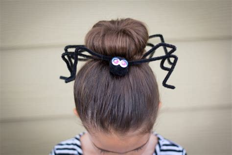 Creepy Crawly Halloween Hair Dazzling Hospitality