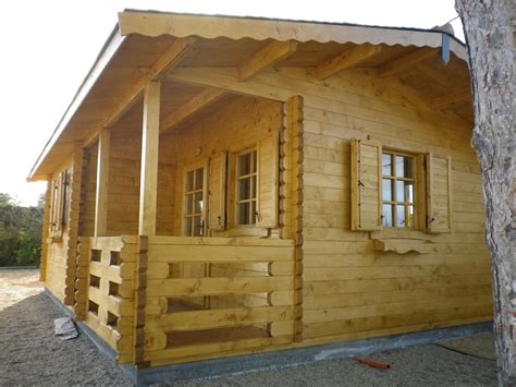 Mezzanine de 2,35 m x 4,20 m avec balustrade et échelle de meunier. Chalet 20m2 en kit - Châlet, maison et cabane