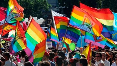 Día Del Orgullo Lgbtiq Marchas Internacionales Y Por Qué En Argentina