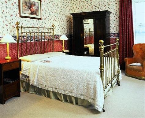 Book now with choice hotels in sherwood park, ab. SHERWOOD PARK HOUSE - Prices & B&B Reviews (Ballon ...