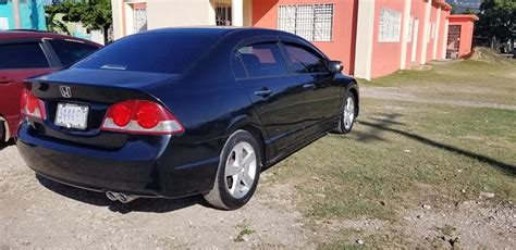 The honda civic is available in the philippines in either the 1.8l or the new 1.5l turbocharged engine (rs variant) which is a first for this japanese automaker. Honda Civic for Sale in Jamaica | CarsJa.Co