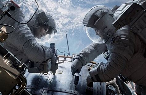 Must Watch Top 10 Best Sci Fi Hollywood Movies Of 2013