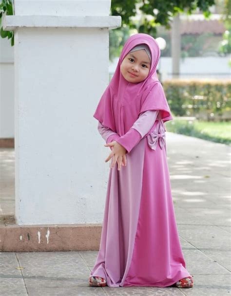 Bagaimanakah anak patung itu bermula? 20 Trend Model Baju Gamis Syar'i untuk Anak-Anak | Gamis