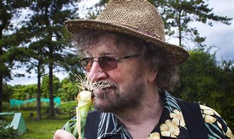 The rock helps smother unwanted plant growth, but some stubborn weeds find a way to thrive. Chas Hodges' rock 'n' roll allotment: Stop weeds growing ...