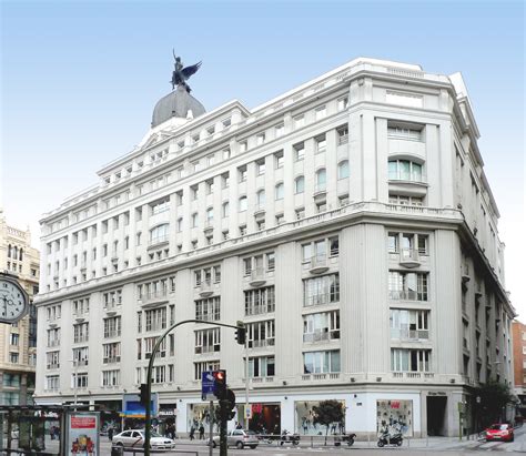 La Gran Vía De Madrid Recupera Uno De Sus Edificios Más Emblemáticos
