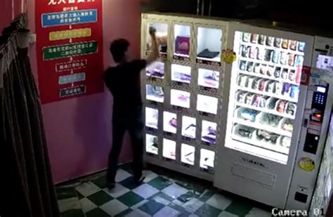 Watch Man Steals Sex Doll From Vending Machine In South China Thats