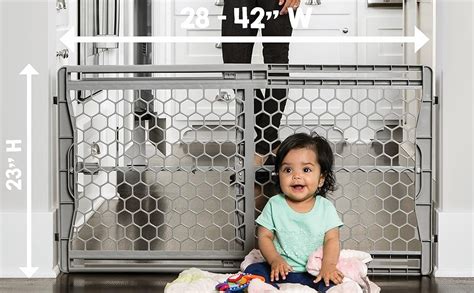 Regalo Easy Fit Plastic Adjustable Extra Wide Baby Gate 1