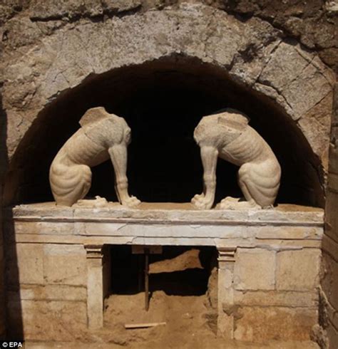 Biggest Archaeological Find Ever Alexander The Greats Tomb Found With