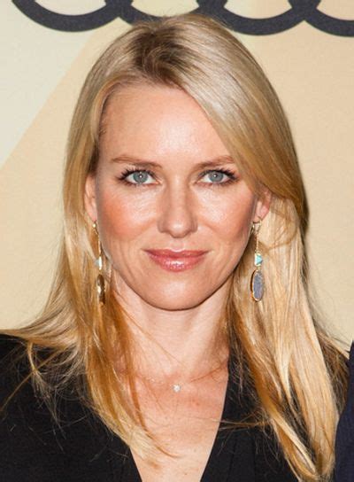 20 Naomi Watts Hairstyle Celebrity Hairstyle With Pictures