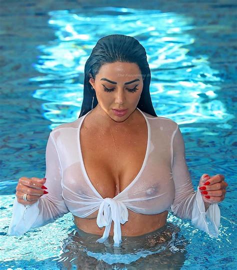 Grace J Teal Shows Off Her Nude Wet Boobs Photos Thefappening
