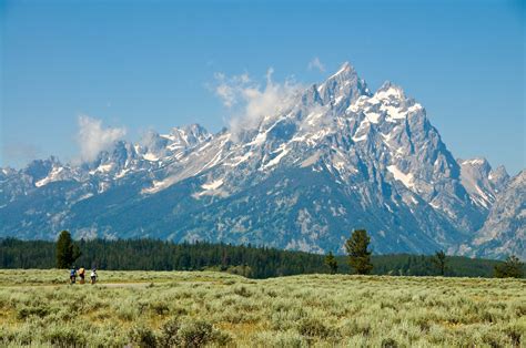 Trek Travel Adds Summer 2017 Yellowstone and Grand Tetons Cycling Trip