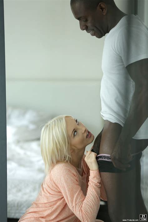 Blonde Zazie Skymm Gives Oral Pleasure To Black Bull And Has Standing Sex HD Porn Pictures