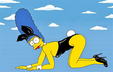 Slide S Marge Simpson Models The Most Iconic Fashion Poses Of All Time Paredro