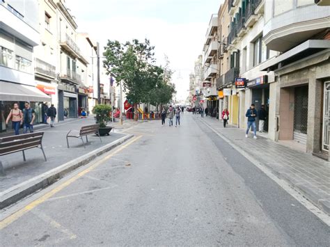 Simple Science: How to Make a Volcano with Kids